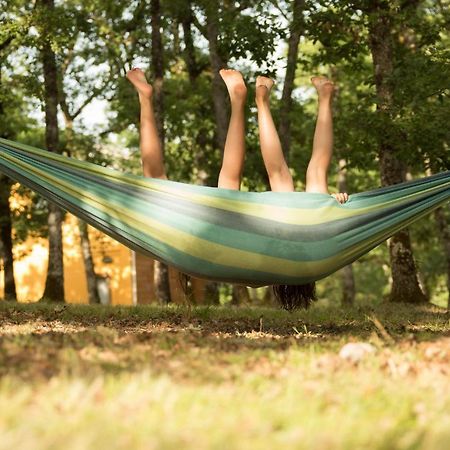Le Bois De Faral Hotell Le Bastit Eksteriør bilde